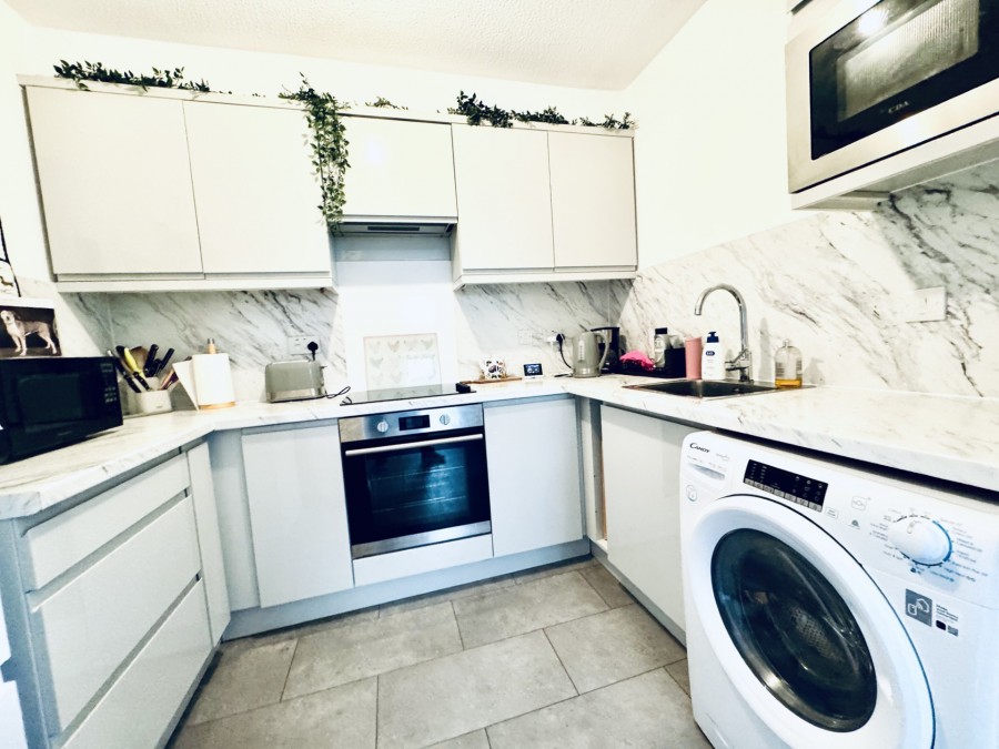 Images for Orchard Close, Wokingham