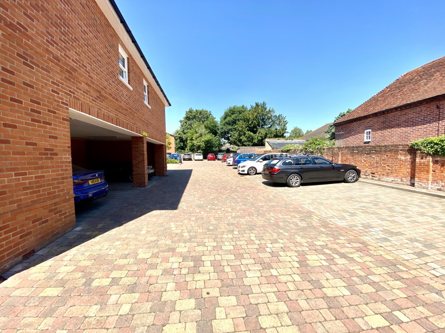 Images for Monachus Row, Hartley Wintney