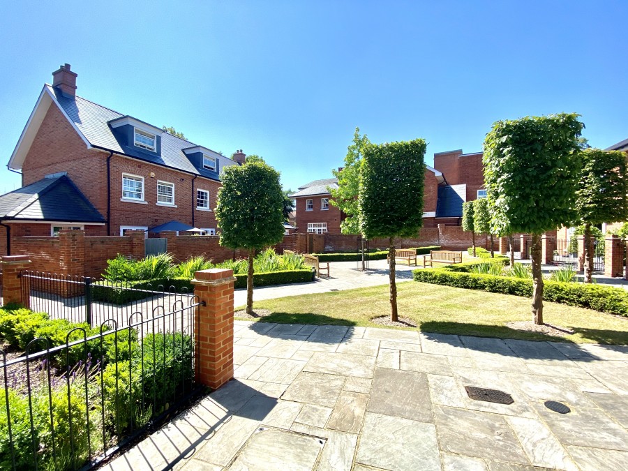 Images for Monachus Row, Hartley Wintney