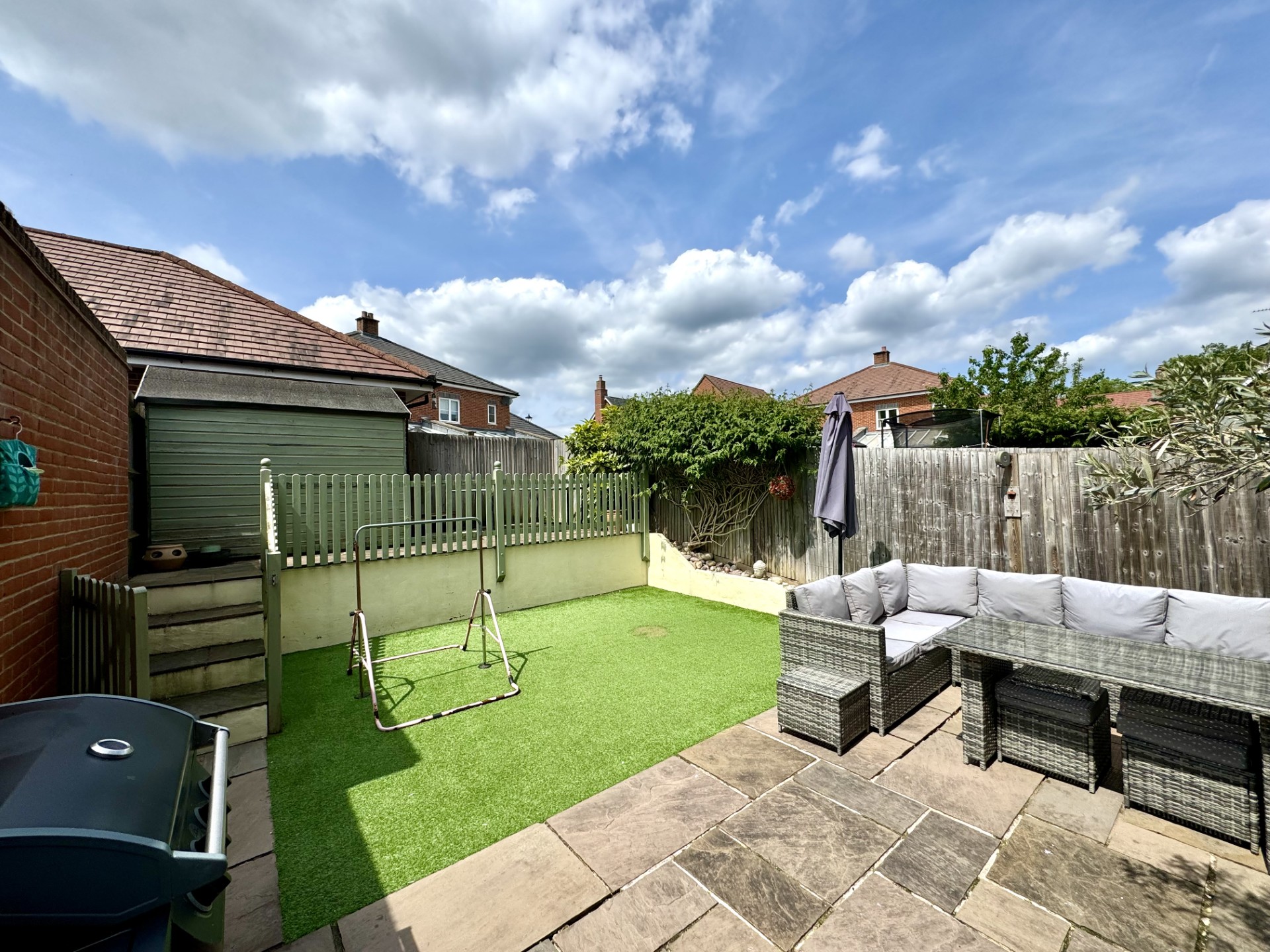 Images for Vaughan Close, Hartley Wintney