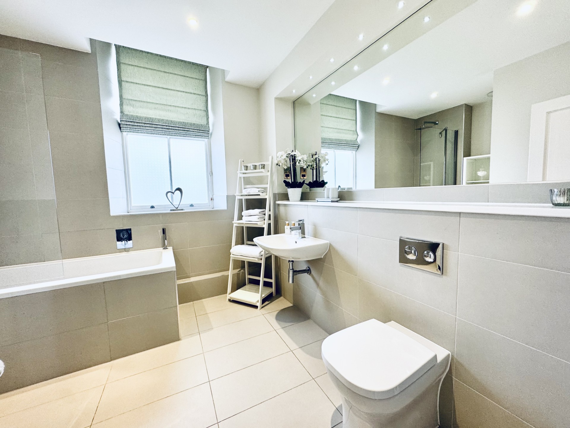 Images for Monachus House, High Street, Hartley Wintney