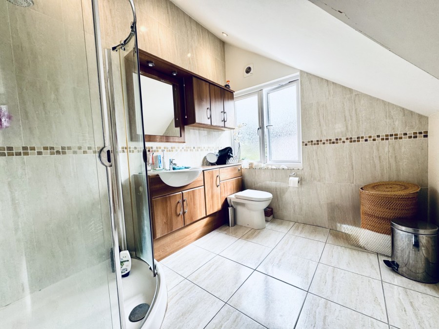 Images for Heath Ride, Finchampstead, Wokingham