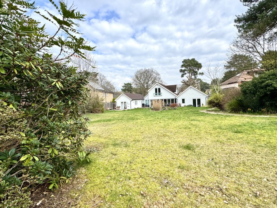 Images for Heath Ride, Finchampstead, Wokingham