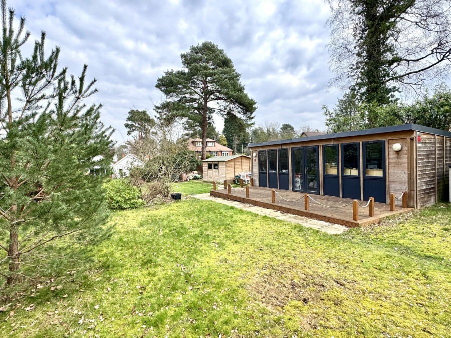 Images for Heath Ride, Finchampstead, Wokingham