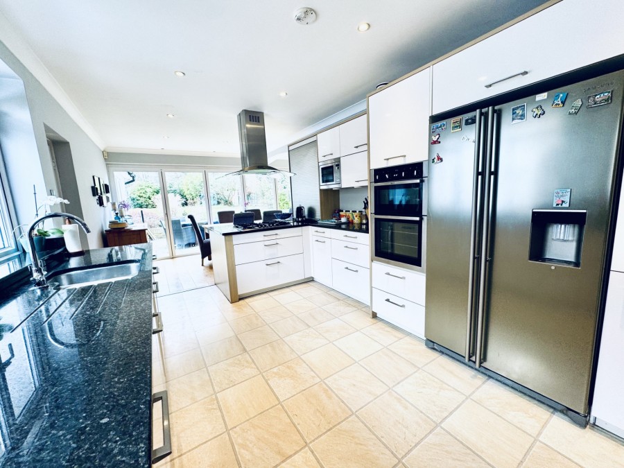 Images for Heath Ride, Finchampstead, Wokingham