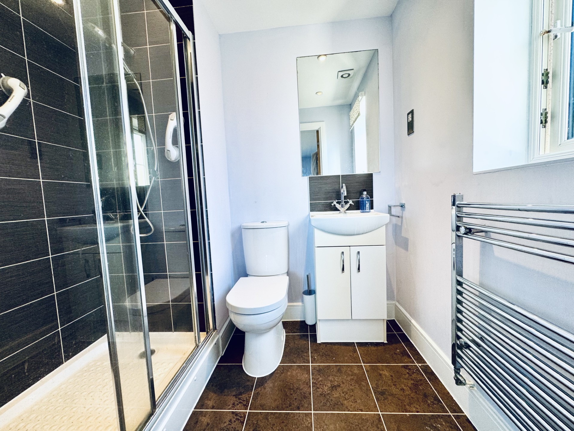 Images for Chestnut Gardens, Hartley Wintney