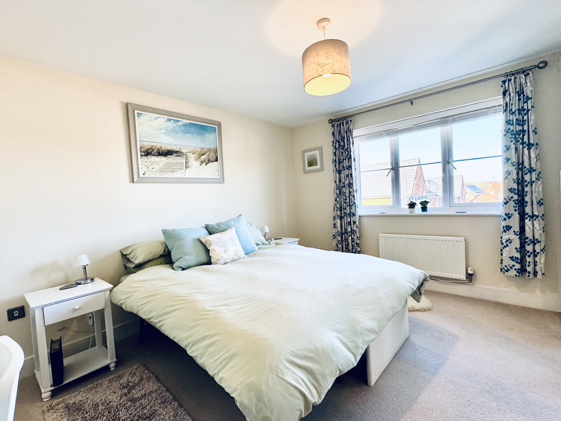 Images for Chestnut Gardens, Hartley Wintney