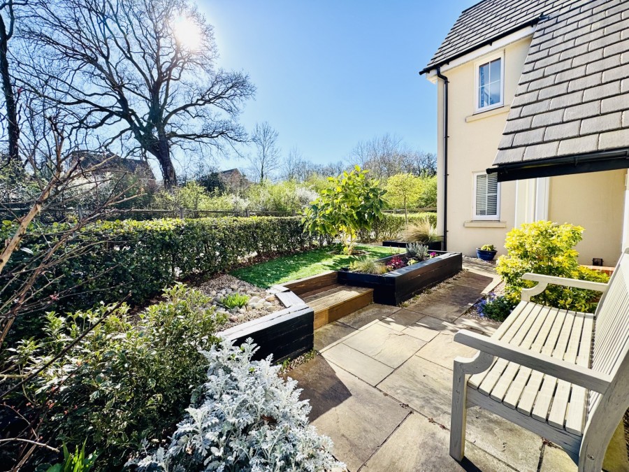 Images for Chestnut Gardens, Hartley Wintney