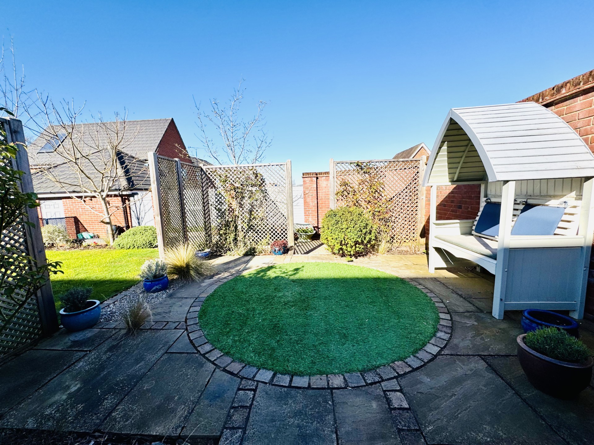 Images for Chestnut Gardens, Hartley Wintney