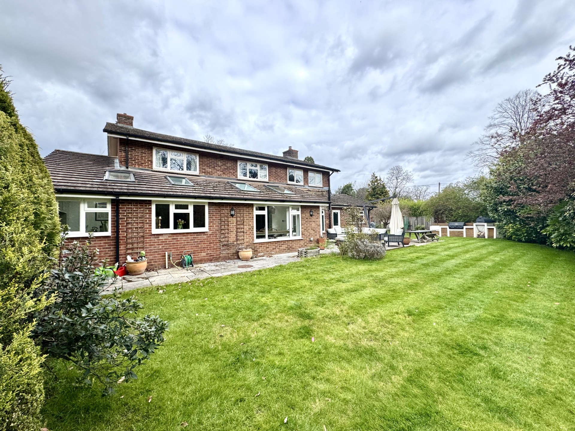 Images for Meadow Lane, Hartley Wintney