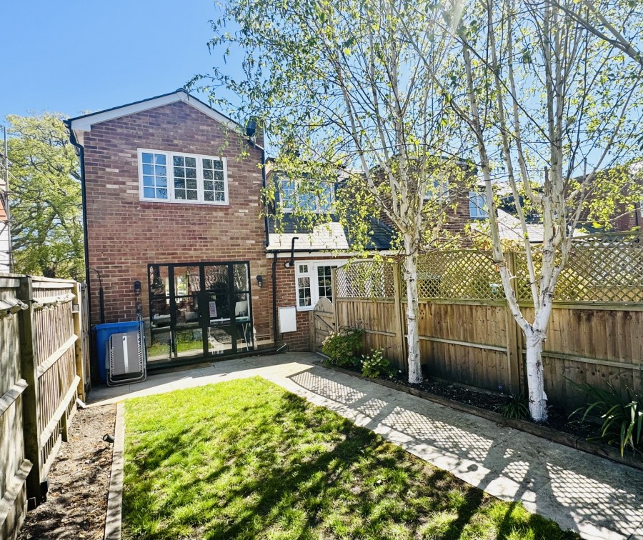 Images for Oaklands, Hartley Wintney