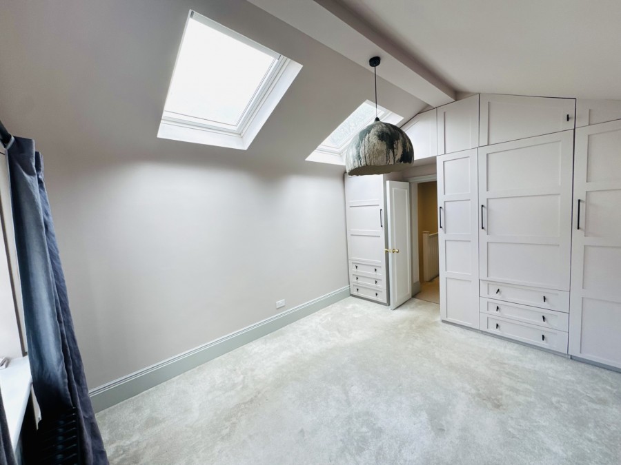 Images for Oaklands, Hartley Wintney
