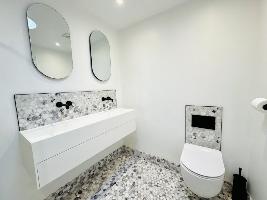 Images for Oaklands, Hartley Wintney
