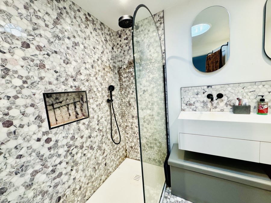 Images for Oaklands, Hartley Wintney