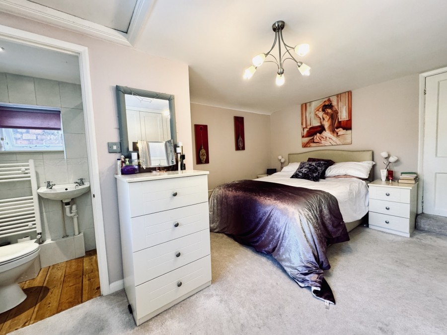 Images for New Mill Lane, Eversley