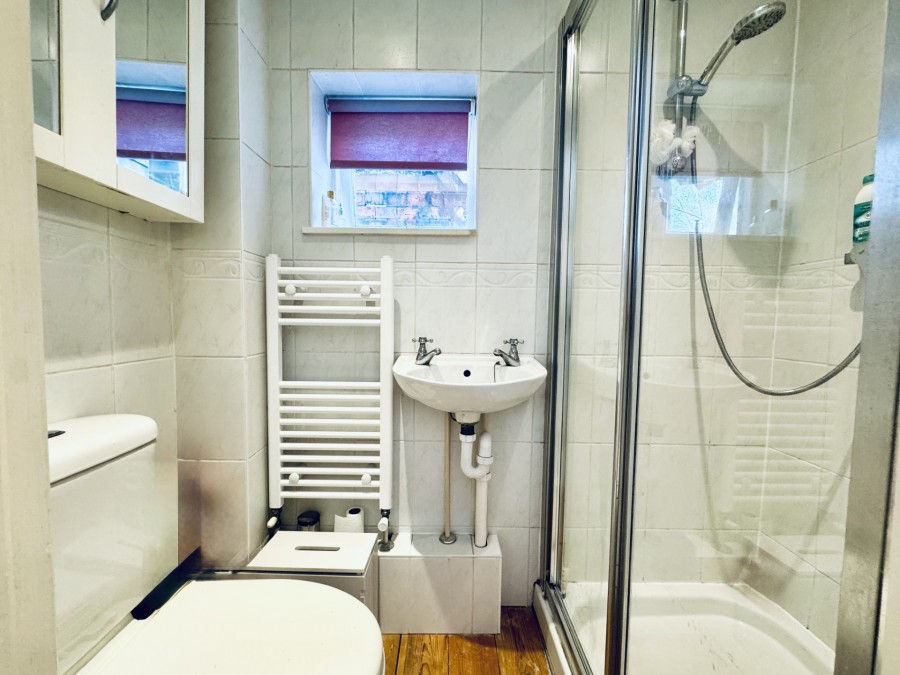 Images for New Mill Lane, Eversley