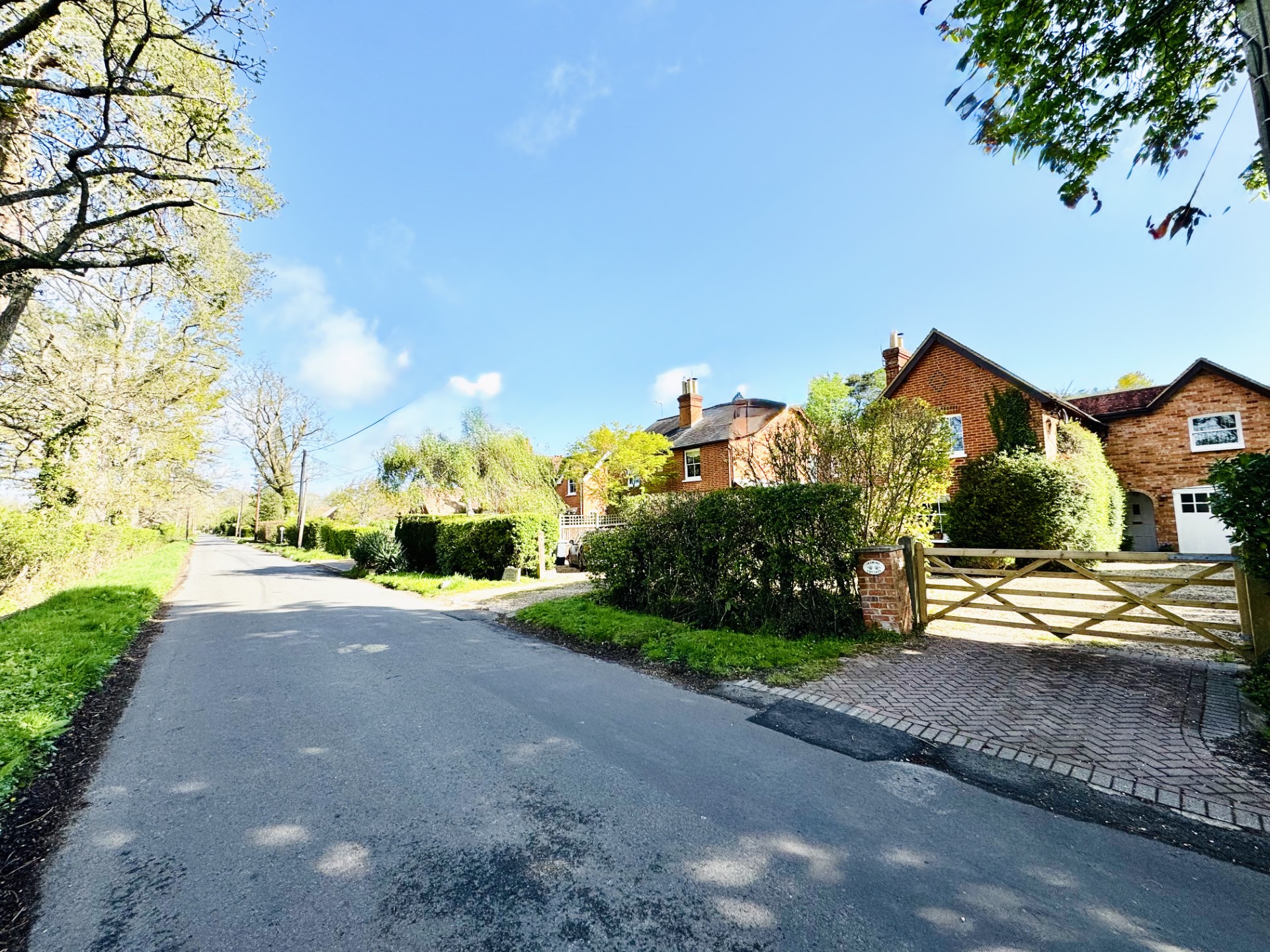 Images for New Mill Lane, Eversley