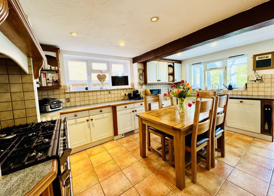 Images for New Mill Lane, Eversley