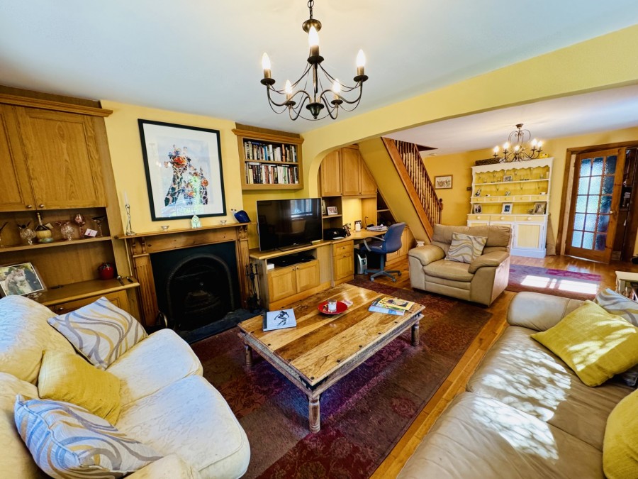 Images for New Mill Lane, Eversley