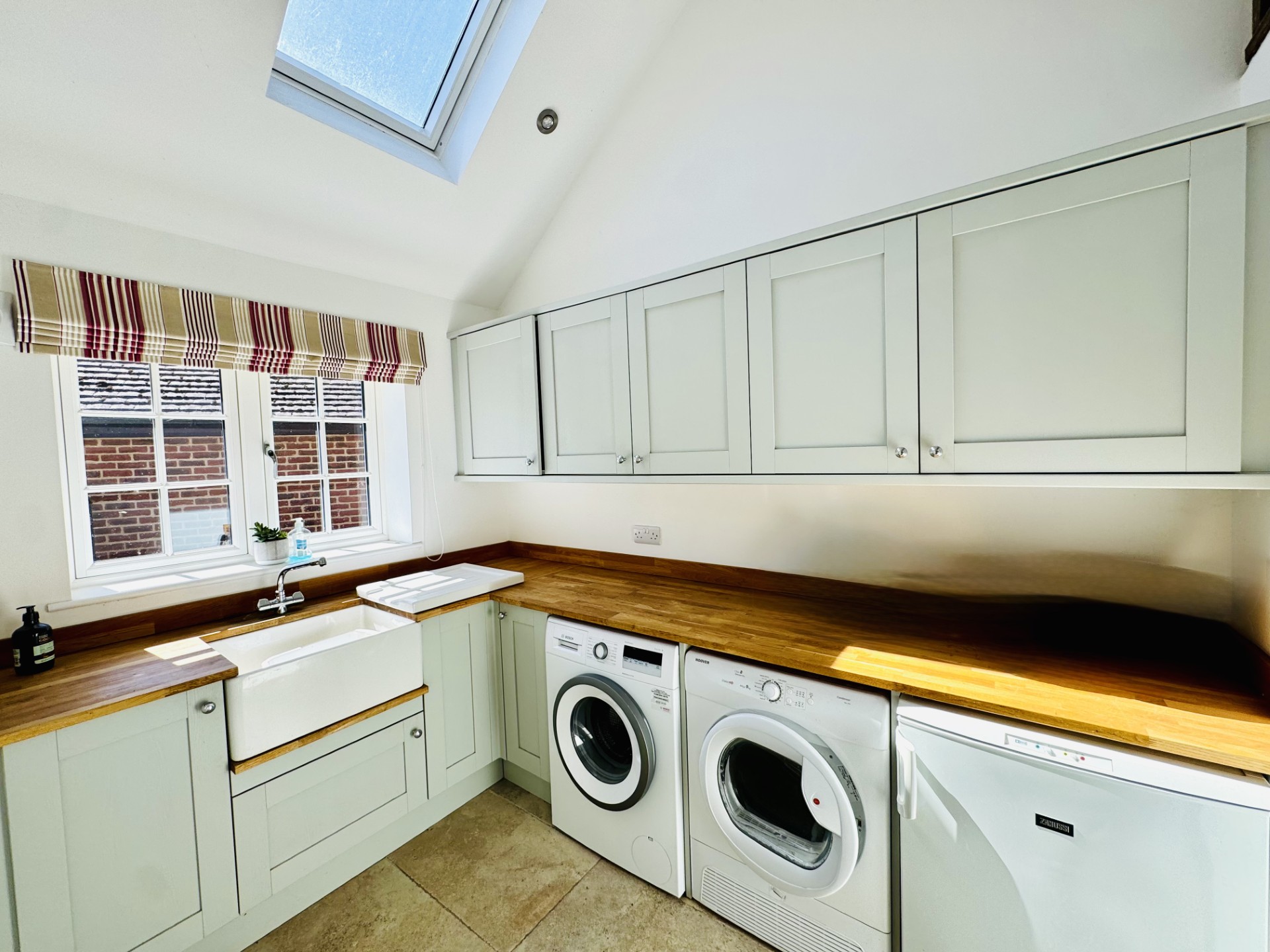 Images for Hazeley Bottom, Hartley Wintney