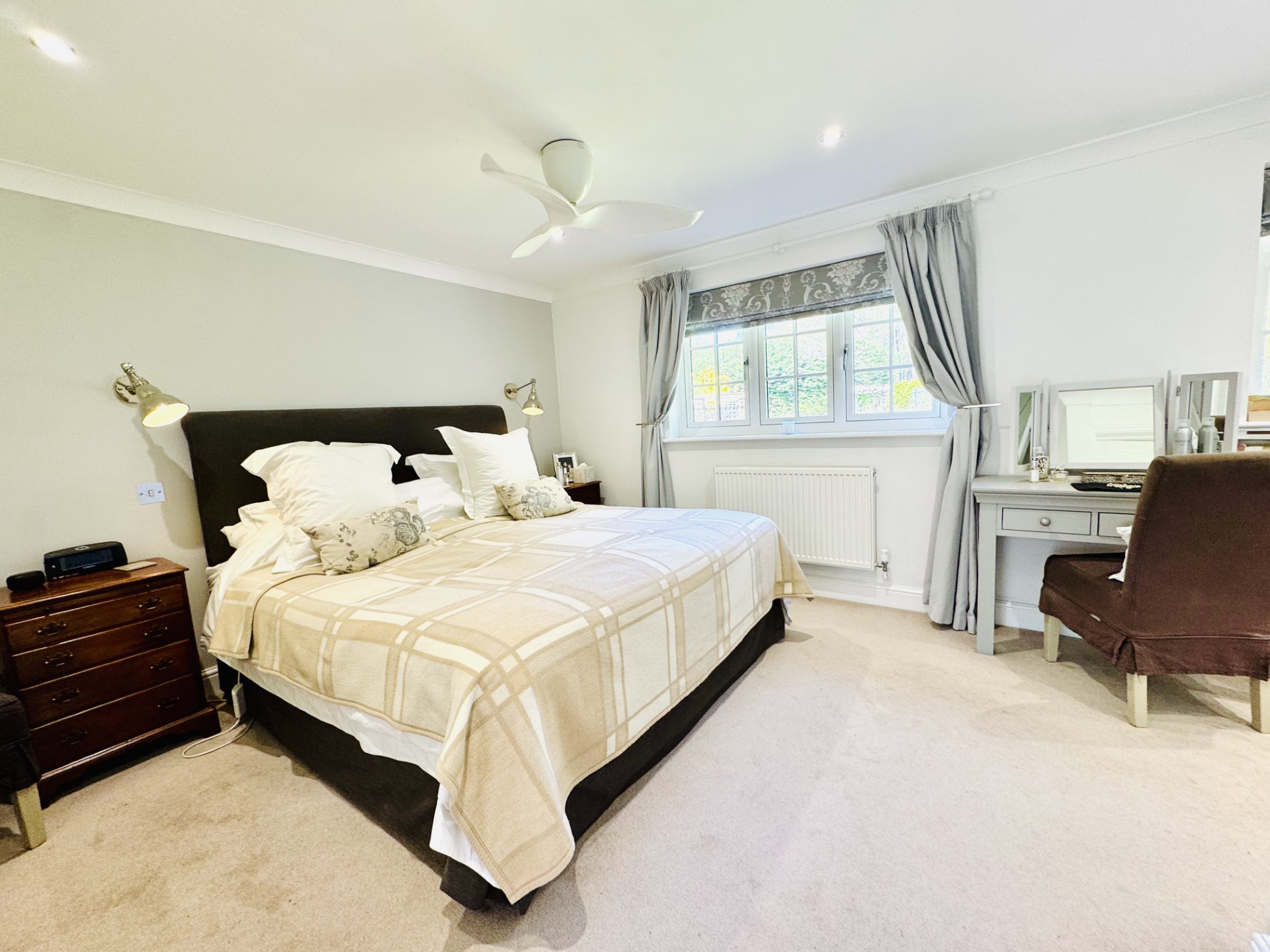 Images for Hazeley Bottom, Hartley Wintney