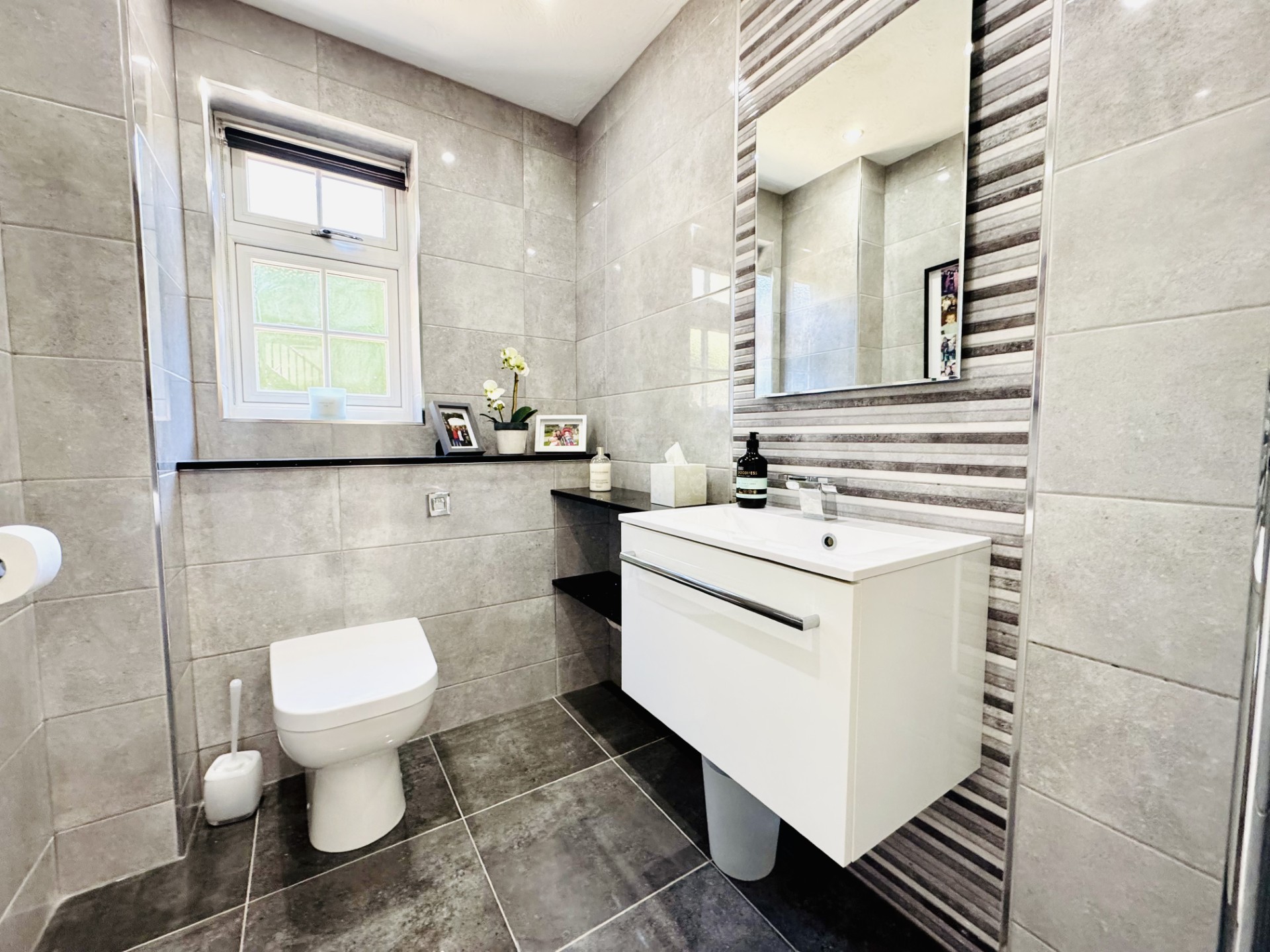 Images for Hazeley Bottom, Hartley Wintney