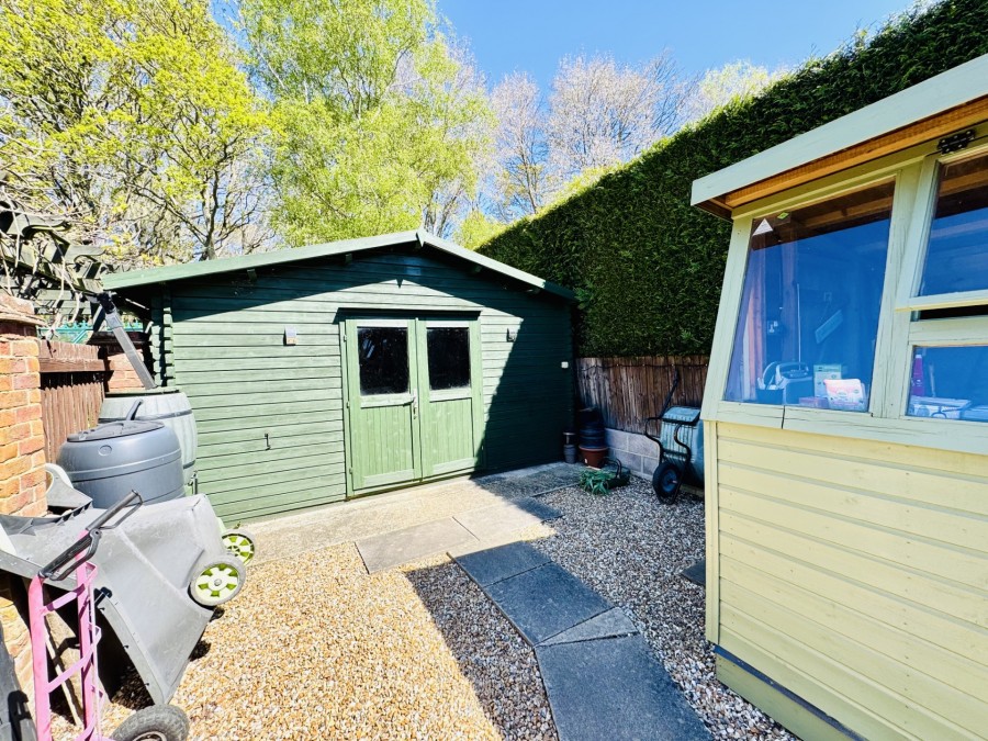 Images for Hazeley Bottom, Hartley Wintney
