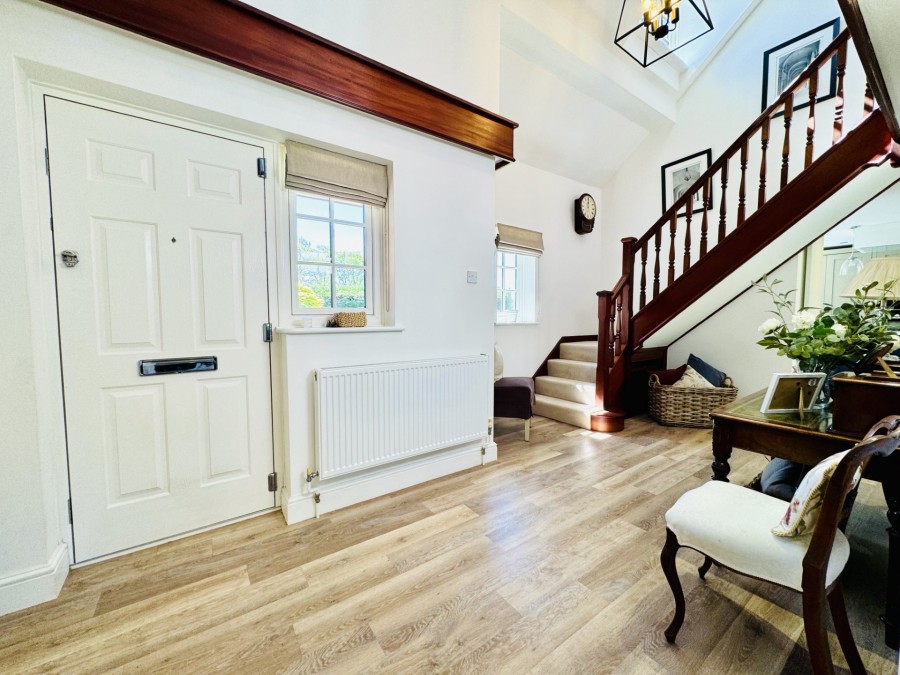 Images for Hazeley Bottom, Hartley Wintney