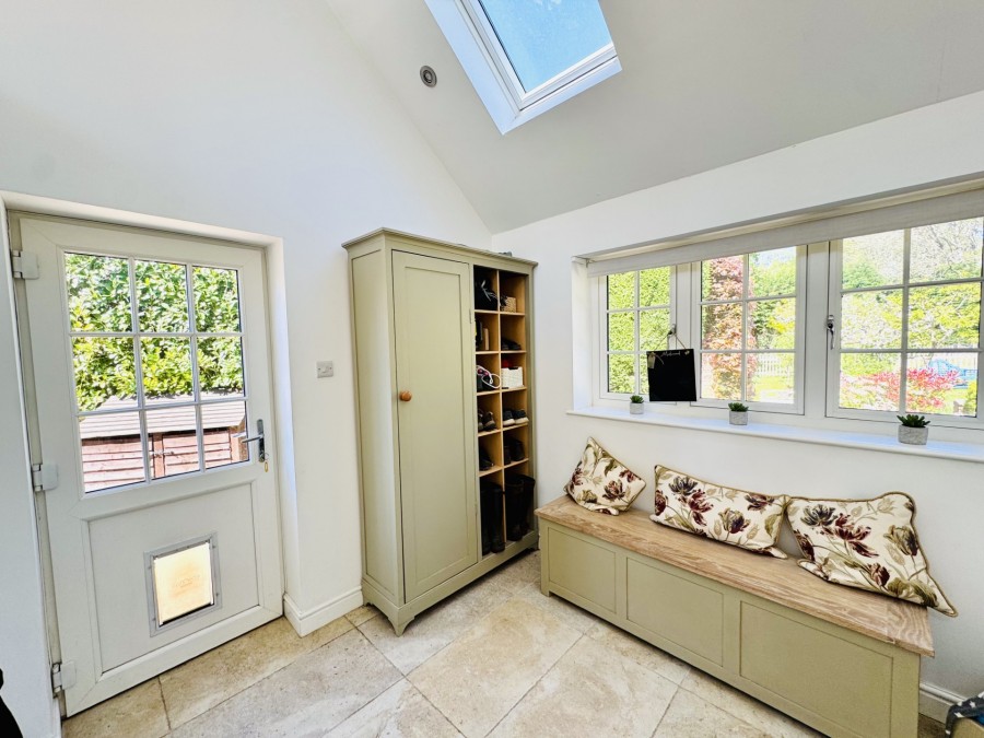 Images for Hazeley Bottom, Hartley Wintney