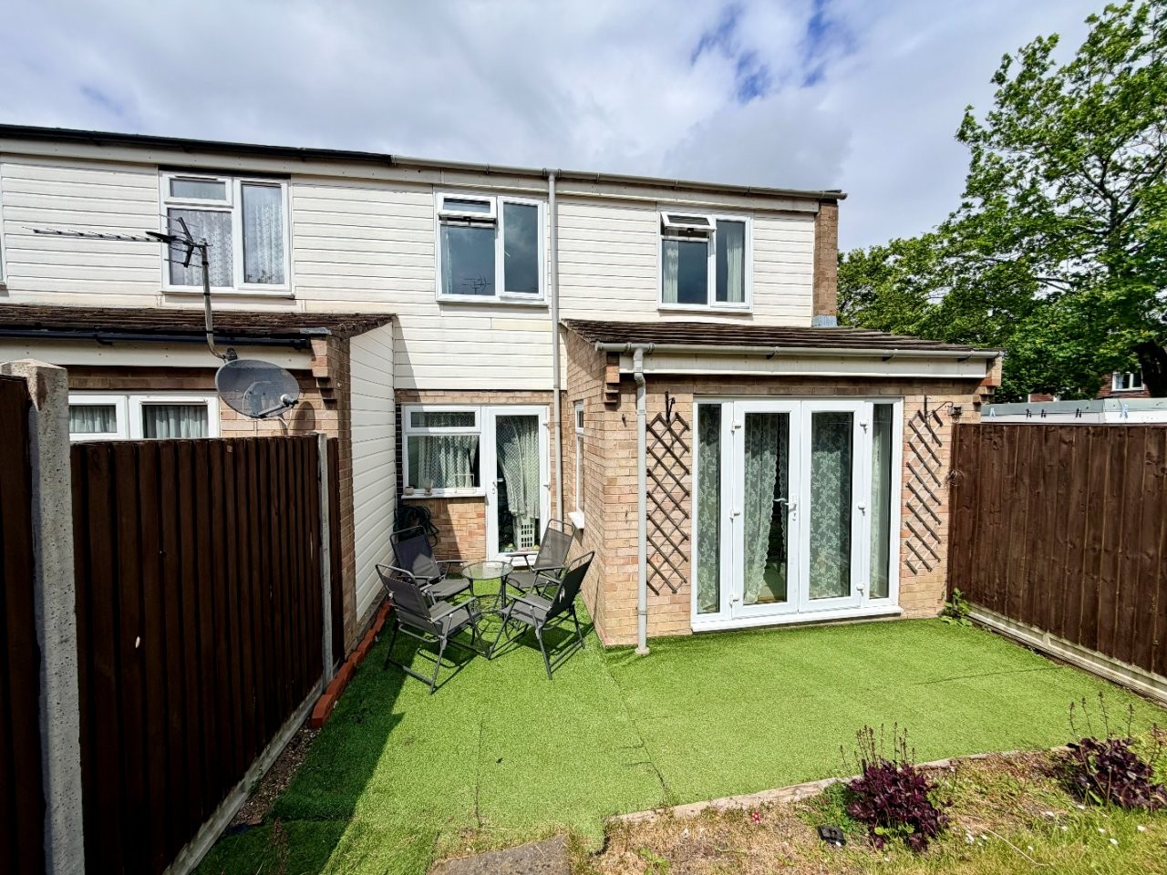 Images for Oakridge, Basingstoke