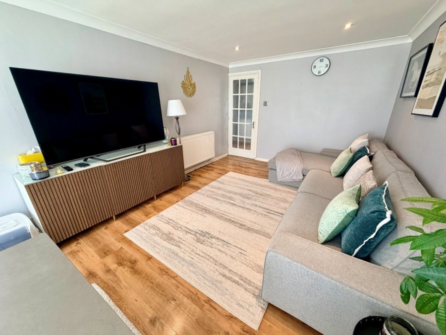 Images for Oakridge, Basingstoke