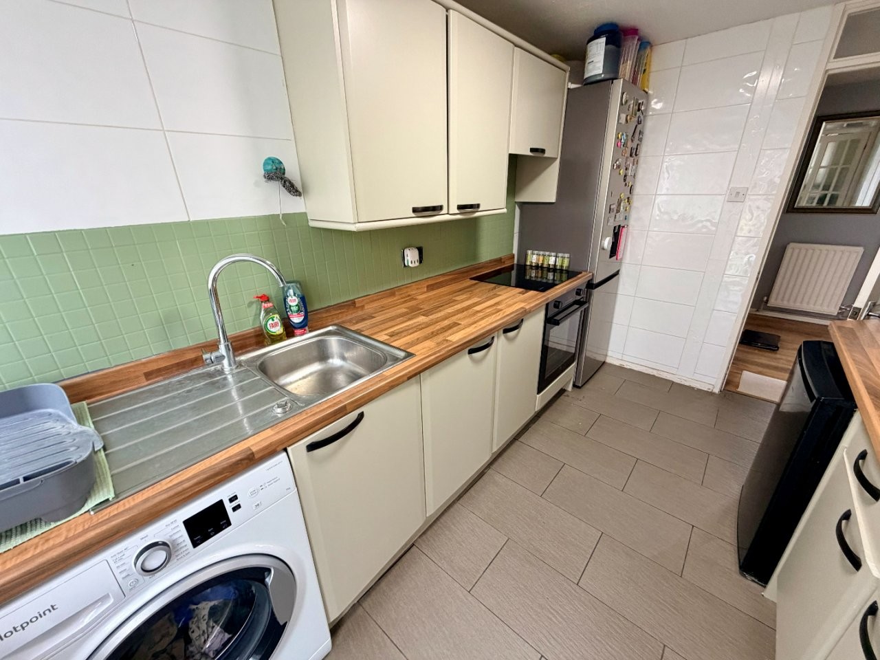 Images for Oakridge, Basingstoke
