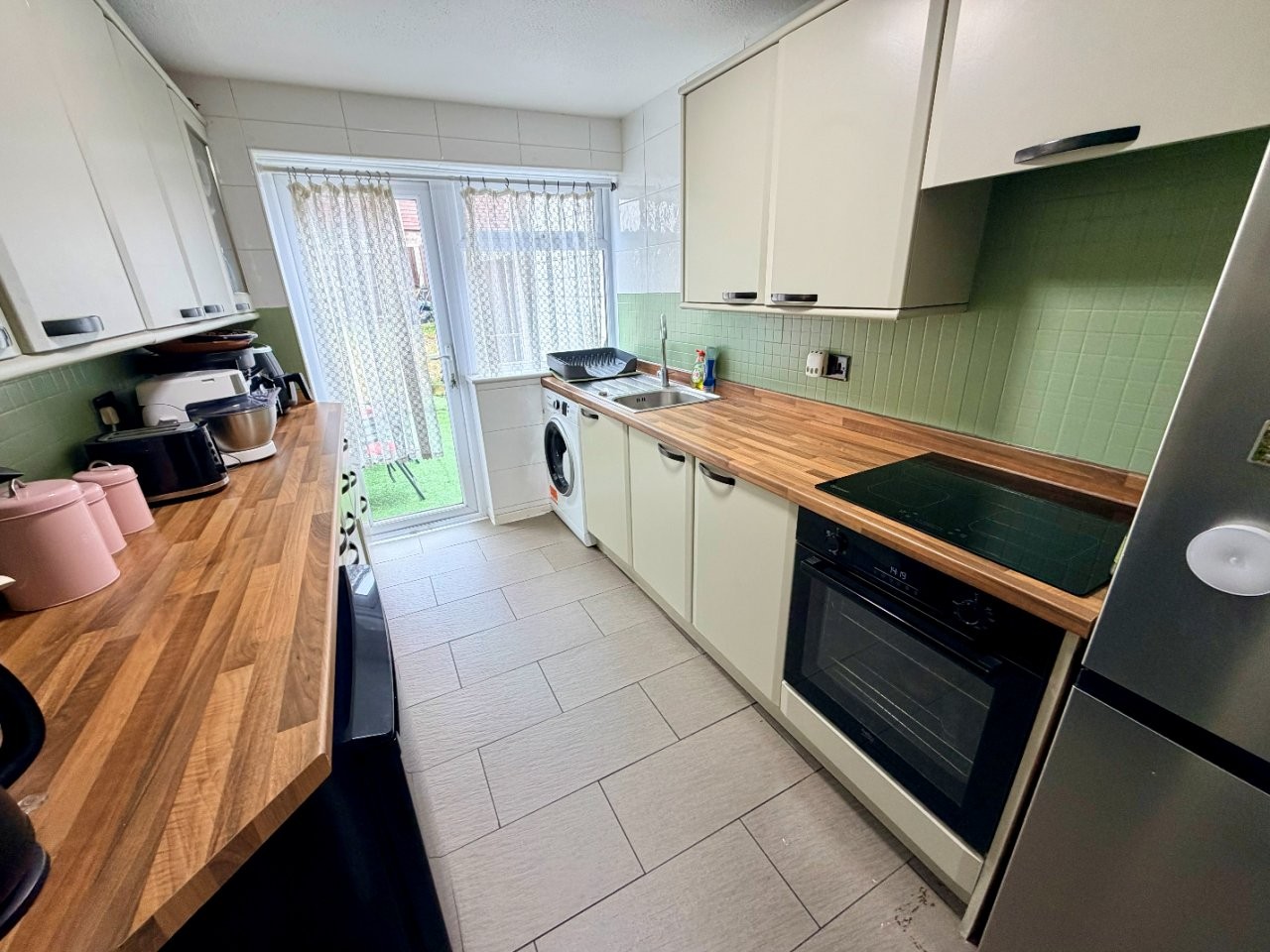 Images for Oakridge, Basingstoke