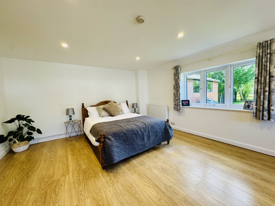 Images for Reading Road, Finchampstead, Wokingham