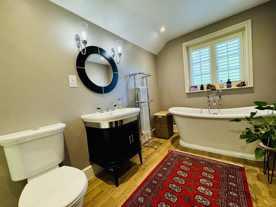 Images for Causeway Cottages, Hartley Wintney