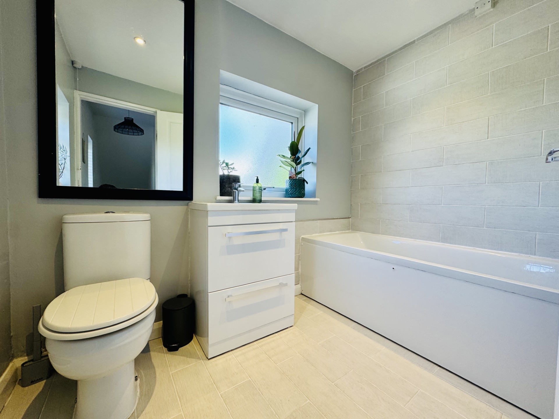 Images for Weir Road, Hartley Wintney