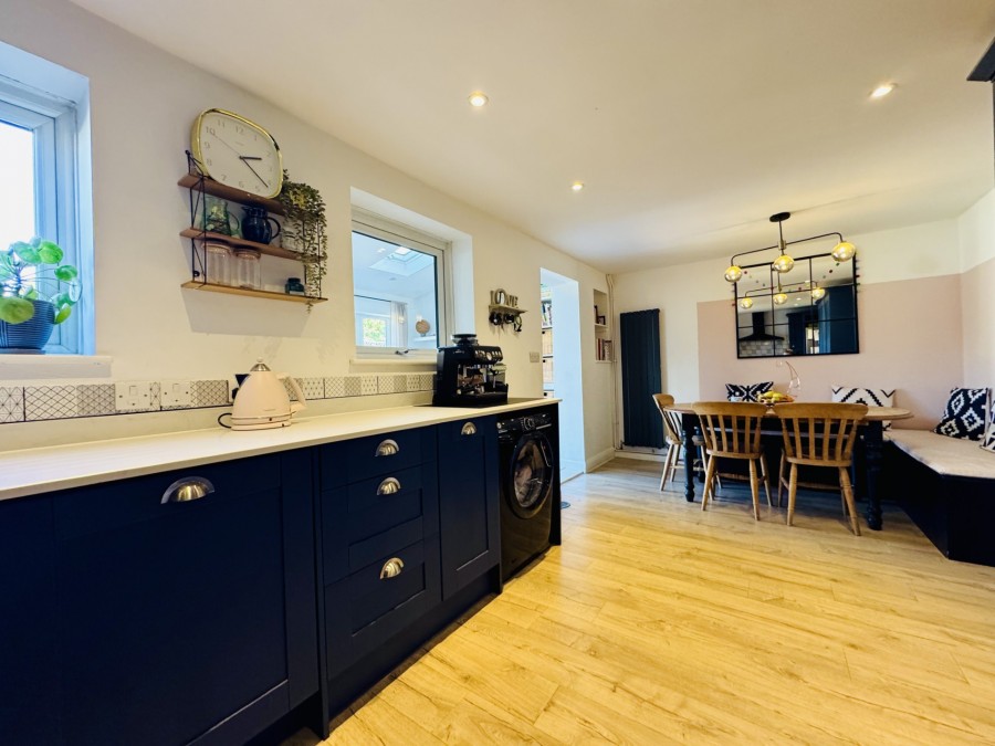 Images for Weir Road, Hartley Wintney