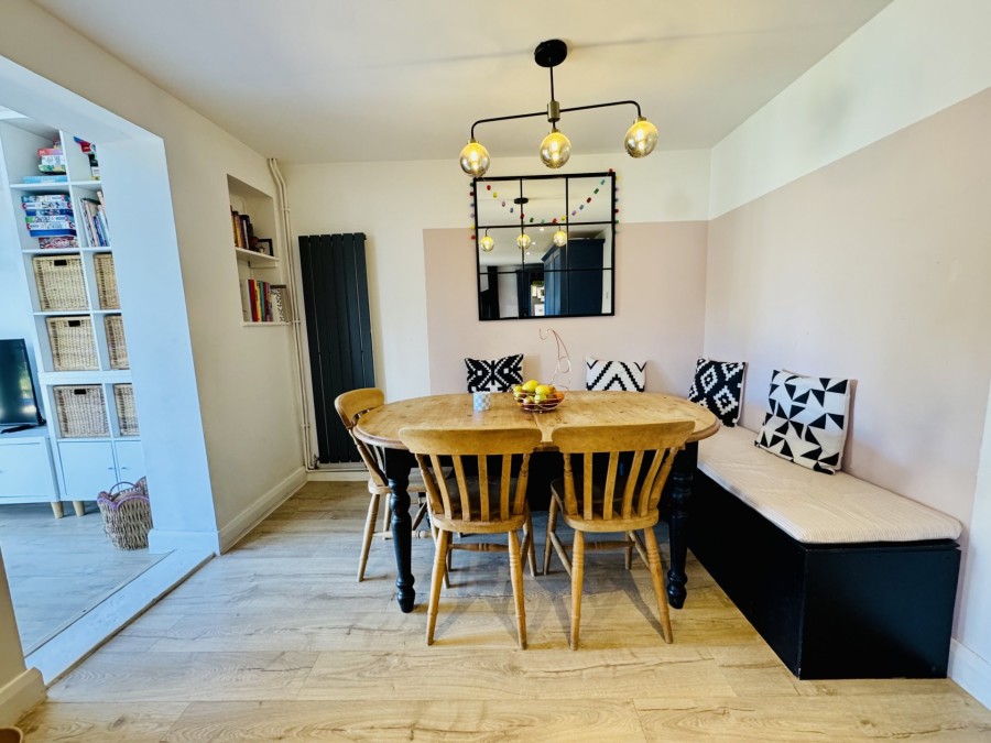 Images for Weir Road, Hartley Wintney