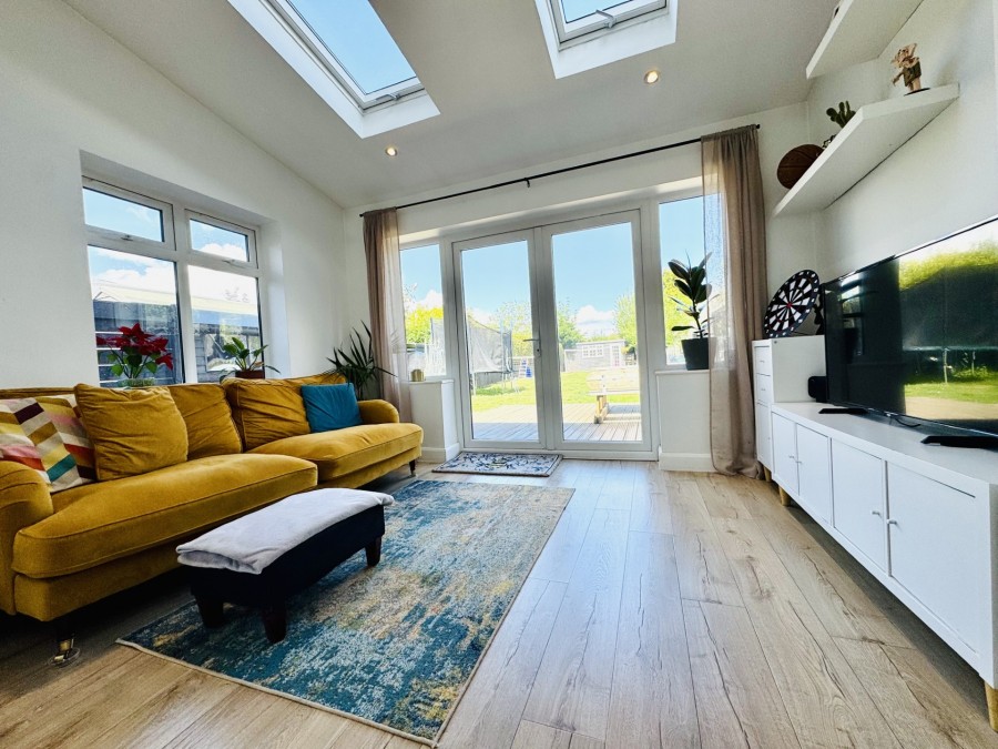 Images for Weir Road, Hartley Wintney