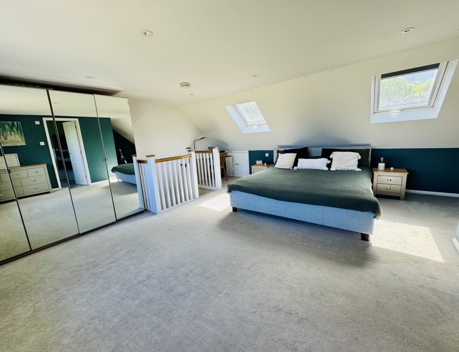 Images for Weir Road, Hartley Wintney