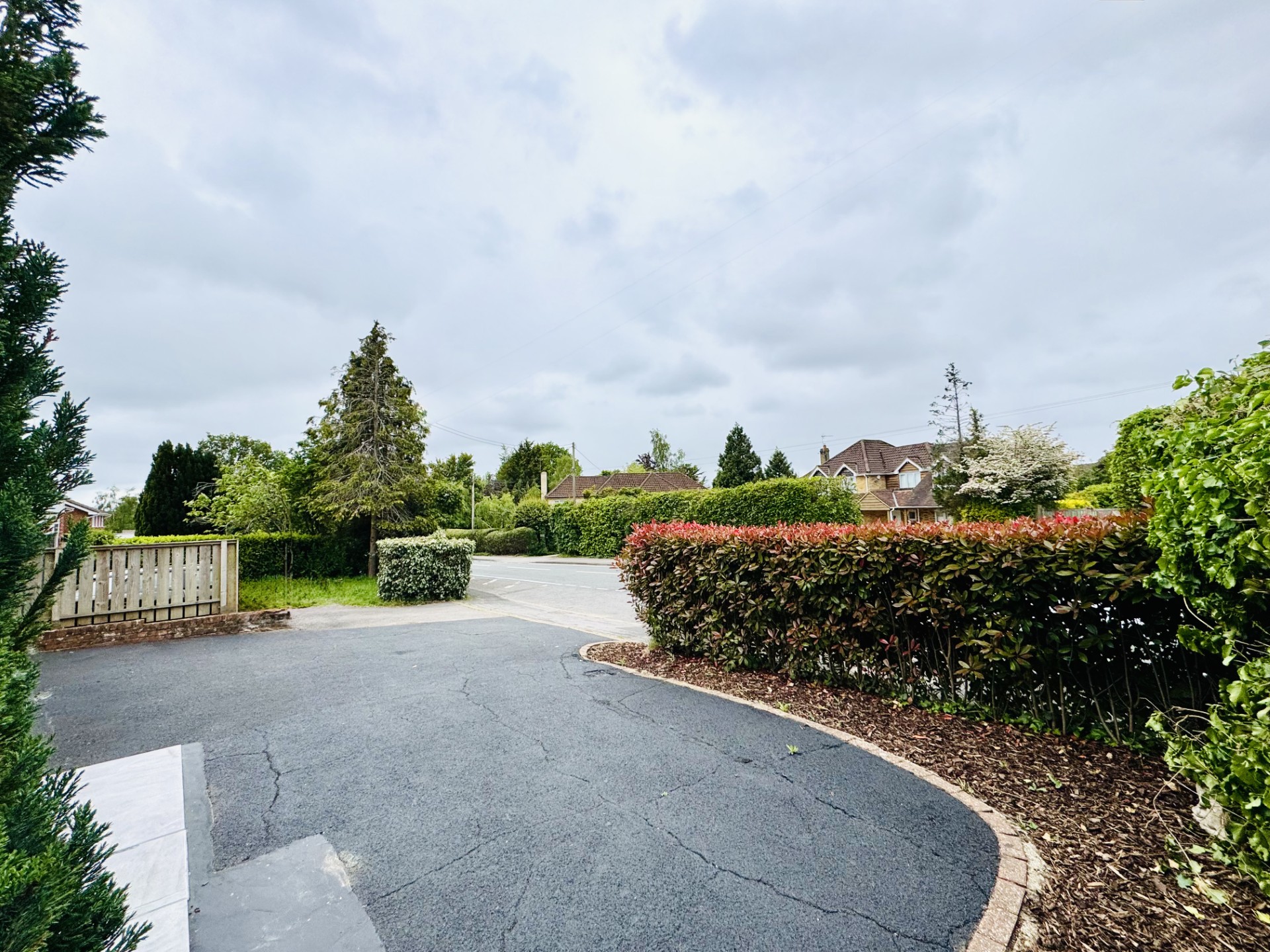 Images for Bracknell Lane, Hartley Wintney