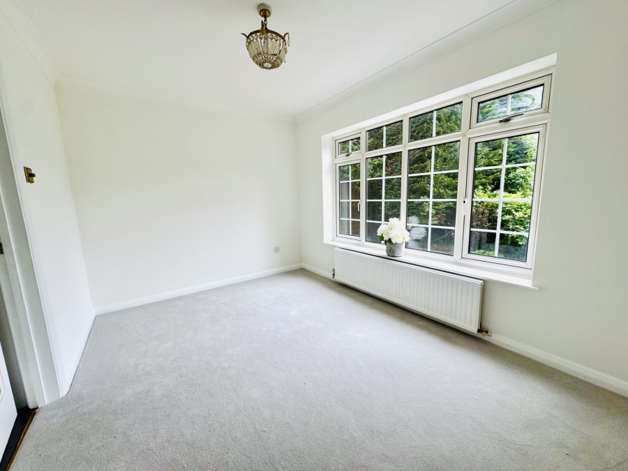 Images for Bracknell Lane, Hartley Wintney