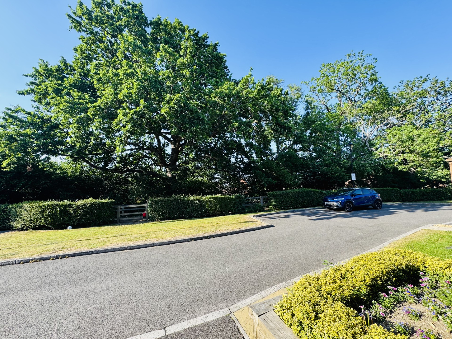 Images for The Orchard, Hartley Wintney