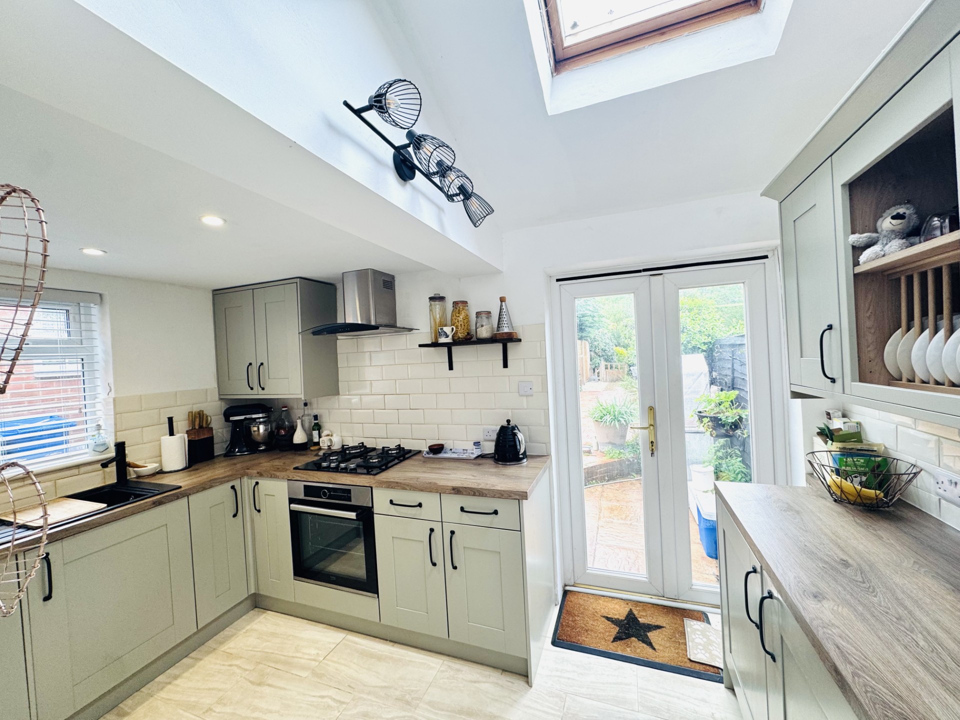 Images for East View Cottages, London Road, Hartley Wintney