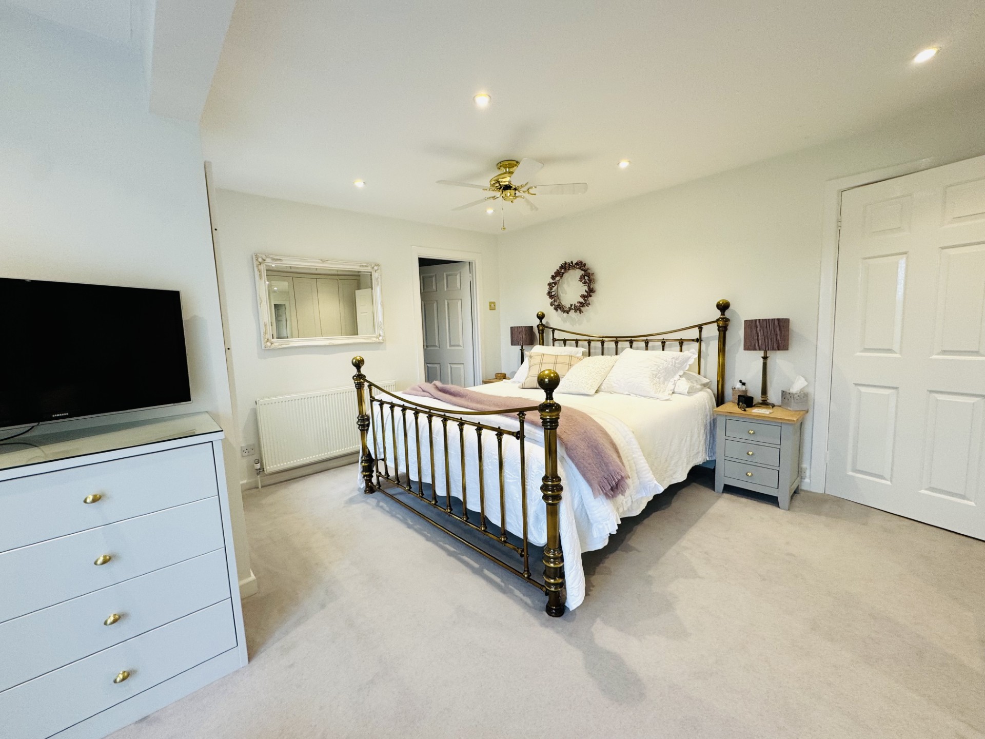 Images for Tarrant Gardens, Hartley Wintney