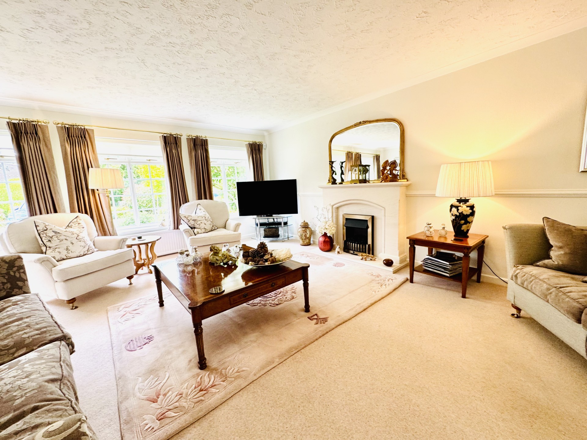 Images for Tarrant Gardens, Hartley Wintney