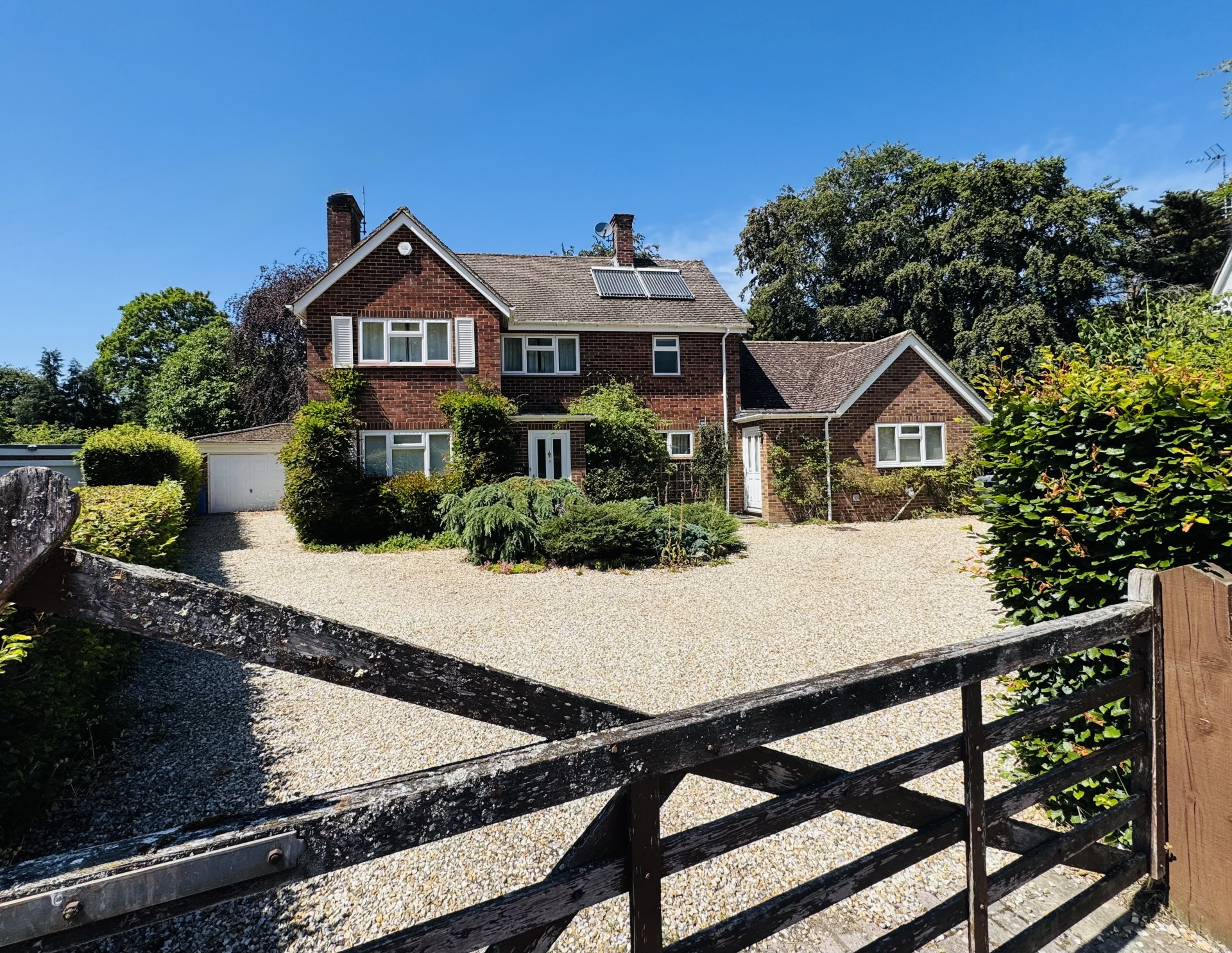 Images for Meadow Lane, Hartley Wintney