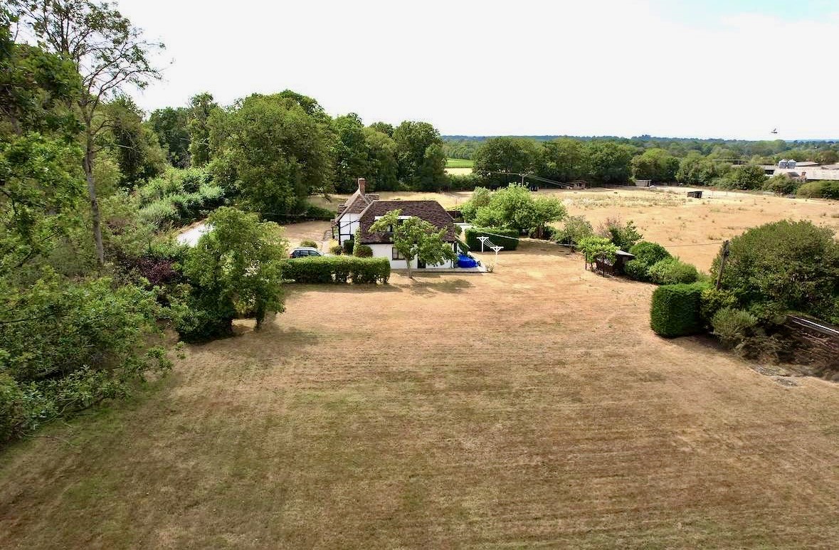 Images for Swallowfield Road, Arborfield, Reading