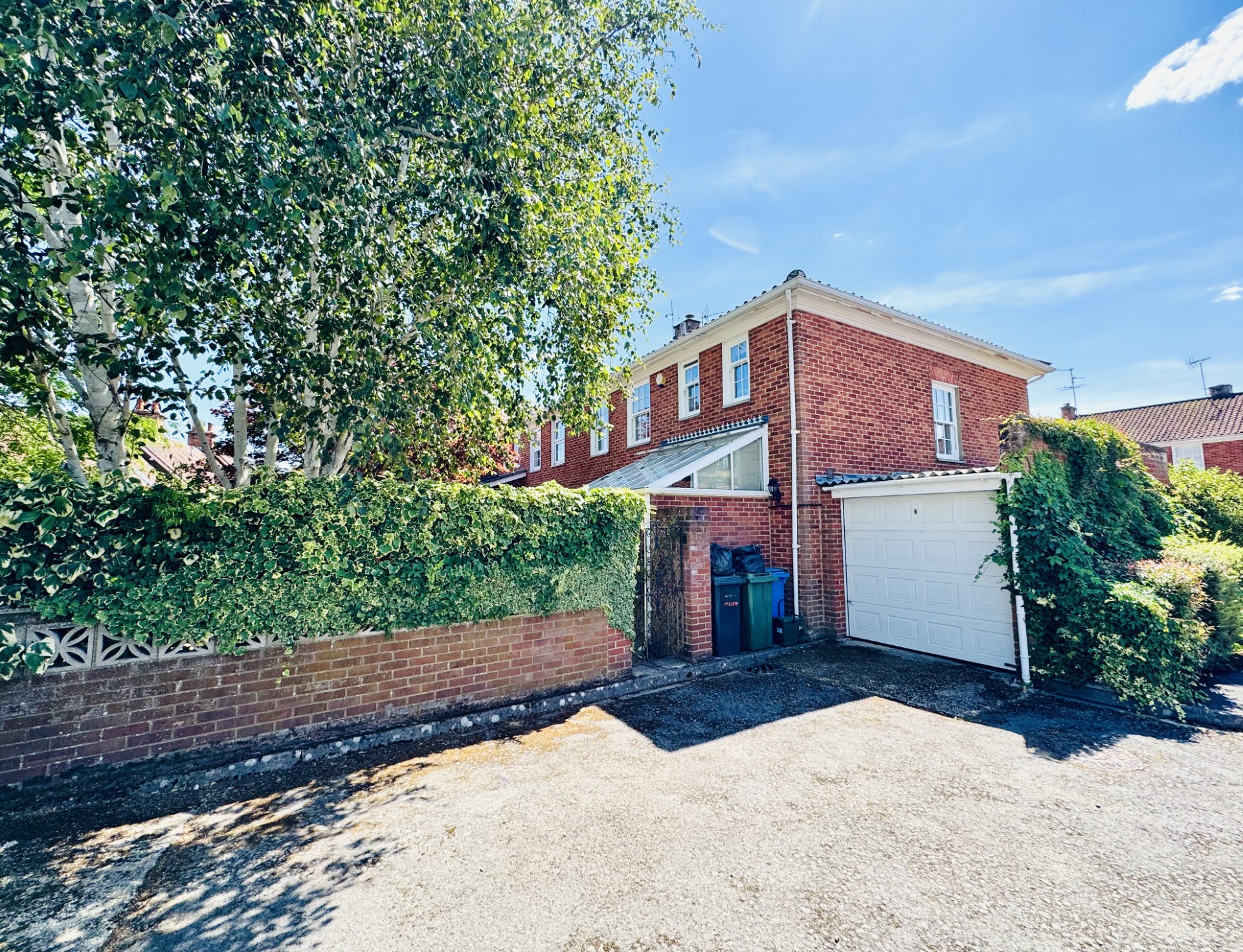 Images for Weatherby Gardens, Hartley Wintney