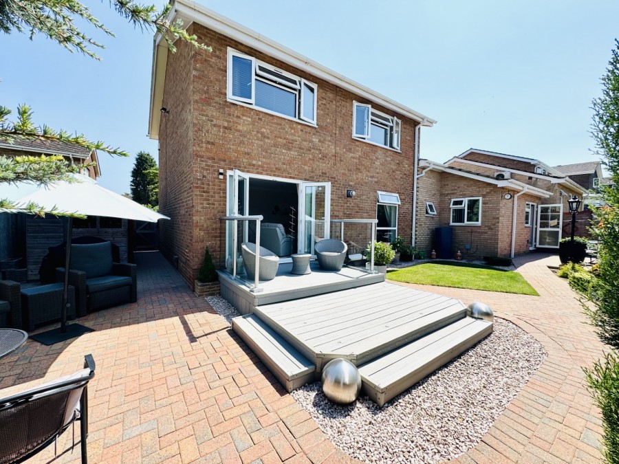 Images for Iris Close, Kempshott, Basingstoke